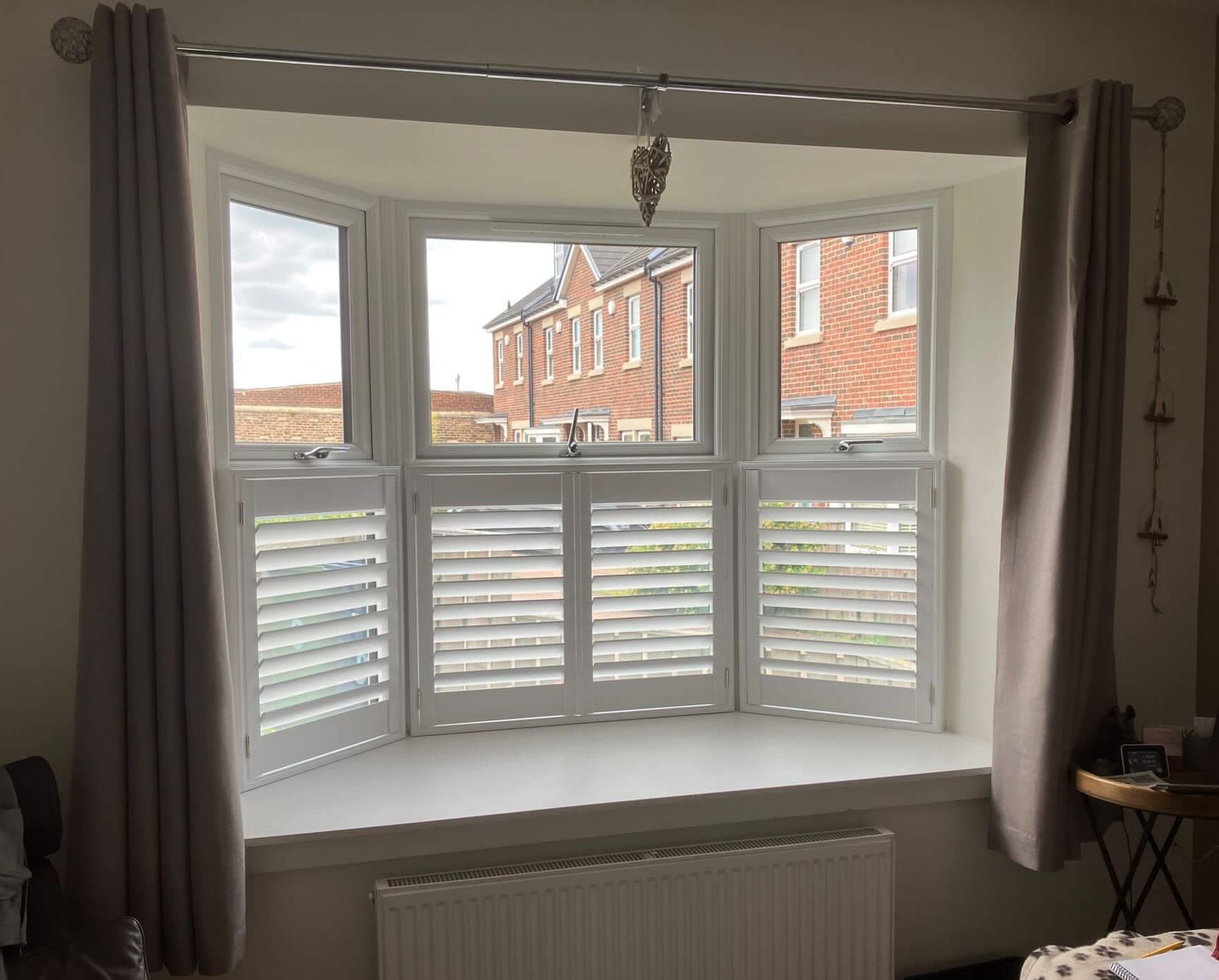 Café style shutters
